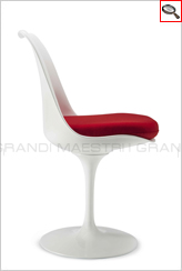 Eero Saarinen  - Tulip chair.